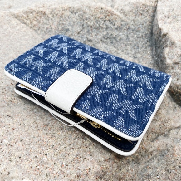 Michael Kors Bifold Zip Coin Wallet Denim MK - Picture 5 of 7